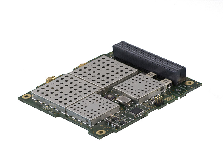 UHF downlink/VHF uplink Full Duplex Transceiver